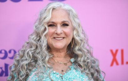 ‘Friends’ Co-Creator Marta Kauffman Regrets Show’s Lack Of Diversity, Says She “Bought Into Systemic Racism”