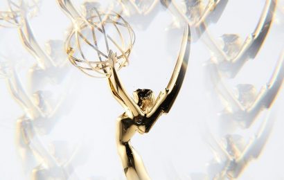 Awards HQ August 12 BONUS EDITION: Final Emmy Voting Has Started! Exclusive Host Chat with Kenan Thompson; Variety Talk Conundrum; More!