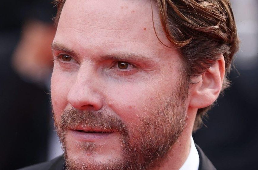 Daniel Brühl Joins Warhol-Basquiat Film ‘The Collaboration’ Based On Anthony McCarten’s Play