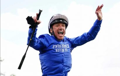 Frankie Dettori to make flying visit to Listowel after honouring gaelic football deal | The Sun