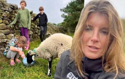 Amanda Owen’s children praised as they step in to help with emergency