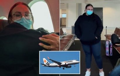 Australian reveals the struggles of flying as a &apos;fat person&apos;