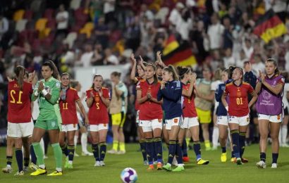 Fifteen players threaten to quit Spain's national women’s team over dispute with head coach Jorge Vilda | The Sun