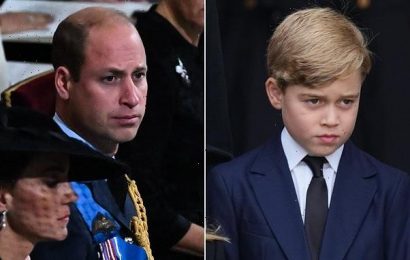 Prince George is his dad&apos;s Prince William&apos;s double