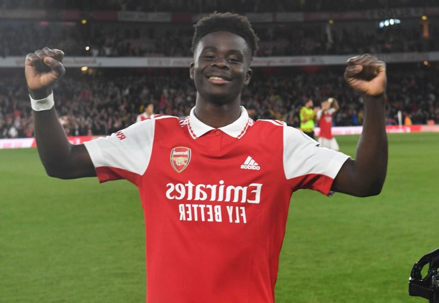 Arsenal star Bukayo Saka second-youngest to reach 20 Premier League goals after Liverpool double with forgotten man No1 | The Sun