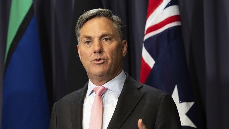 Australia considers sending Defence staff to train Ukrainian troops