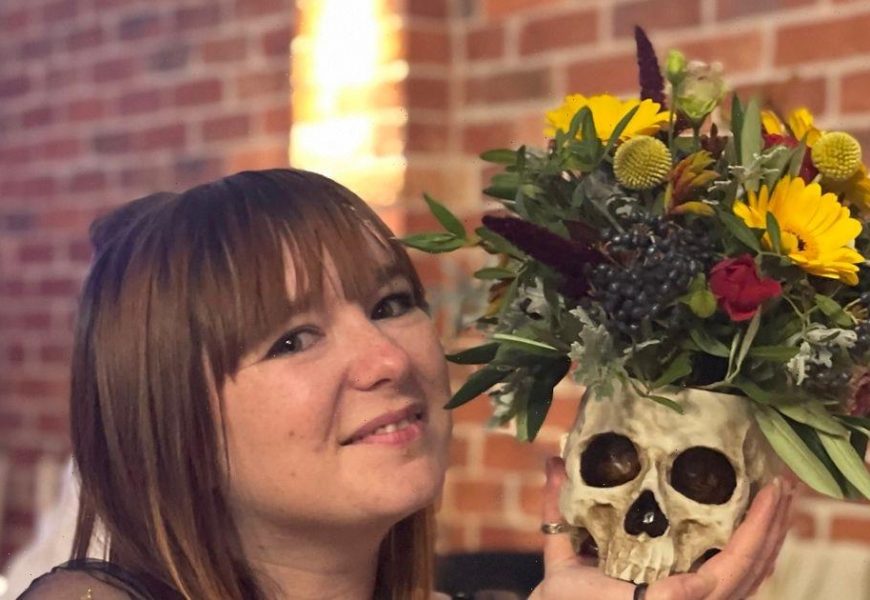 Inside life of modern day witch who does magic and tarot readings down the pub