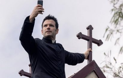 Colin Donnell Previews His Irreverent Journey From Criminal to Faux Reverend in Peacock Series — Watch
