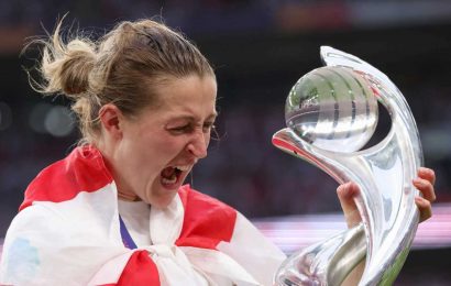 England Lionesses hero Ellen White announces she is pregnant five months after famous Euro triumph | The Sun