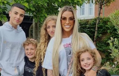 Katie Price shares adorable family pic – and fans think Bunny looks just like her