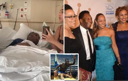 Pele&apos;s daughter shares an old photo of her father and sisters