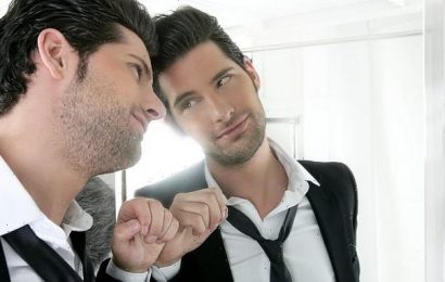 10 ways of spotting a narcissist and how best to deal with them