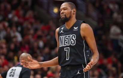 Breaking: Nets trade Kevin Durant to Phoenix Suns for 4 first round picks, 3 players – The Denver Post