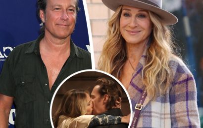 Carrie & Aidan 4 Ever?? Sarah Jessica Parker & John Corbett Share Steamy Kiss While Filming And Just Like That!
