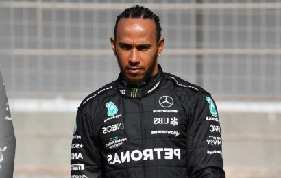 Lewis Hamilton given huge boost as Mercedes chief confirms ‘no porpoising’ issue on day one of F1 pre-season testing | The Sun