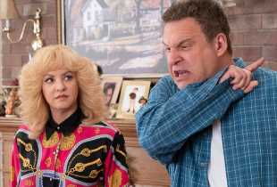 The Goldbergs' Wendi McLendon-Covey Opens Up About Co-Star Jeff Garlin's Exit: 'That Was a Long Time Coming'