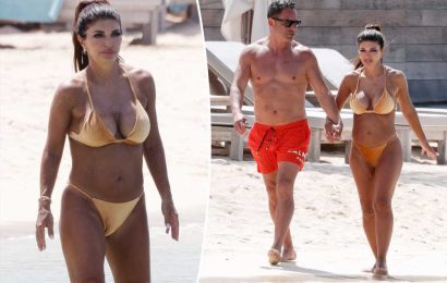 Teresa Giudice sizzles in gold bikini on vacation with Luis Ruelas