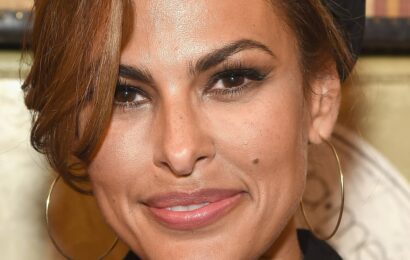 Eva Mendes on Shaving Her Face: "I Loved It"