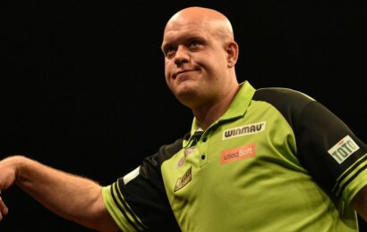 Michael van Gerwen forced to pull out of World Cup of Darts after surgery