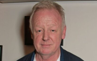 Les Dennis shares ‘insulting’ reason he quit Family Fortunes after 15 years