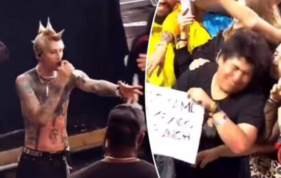 Machine Gun Kelly punches  concertgoer in the face at fan’s request