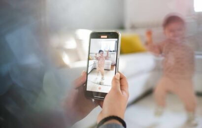 84 percent of Britons capture best moments of their lives on the phone