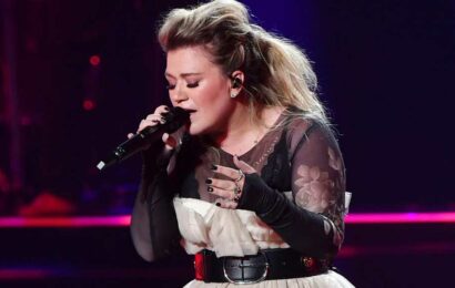 Kelly Clarkson Changes Lyrics to Piece by Piece, Which Was Inspired by Ex Brandon Blackstock