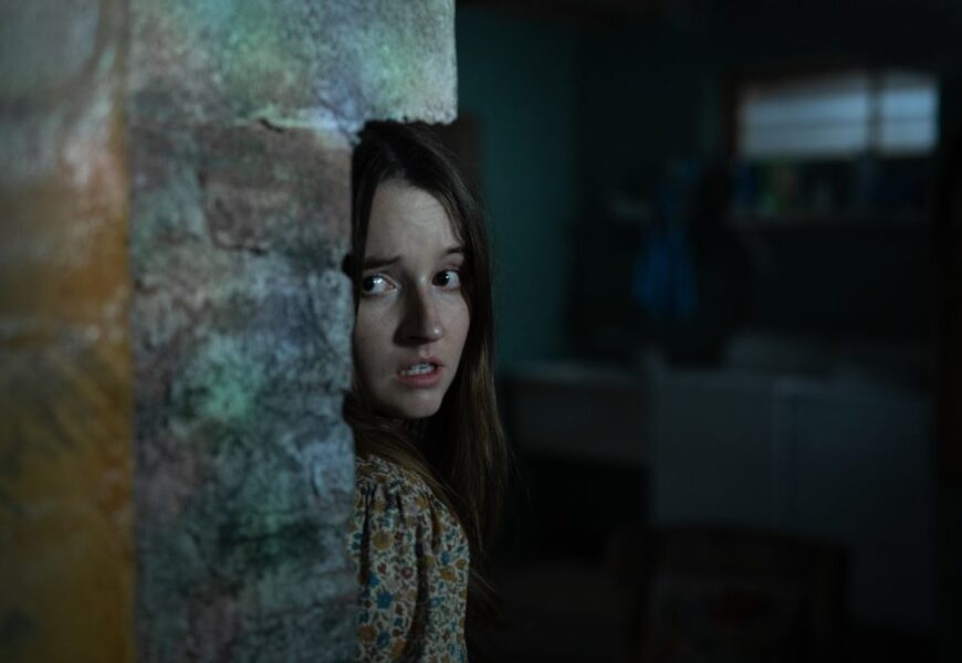 Kaitlyn Dever Comes Face to Face With an Alien Invader in ‘No One Will Save You’ Trailer – Film News in Brief Kaitlyn Dever Comes Face to Face With an Alien Invader in ‘No One Will Save You’ Trailer – Film News in Brief