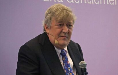 Stephen Fry rushed to bomb shelter during Ukraine visit