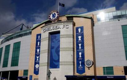 Veterans &apos;take legal action to stop Chelsea&apos;s £2bn stadium revamp&apos;
