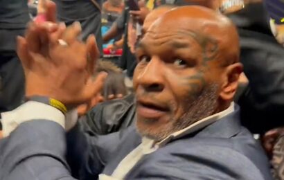 Mike Tyson hilariously bites back at a reporter